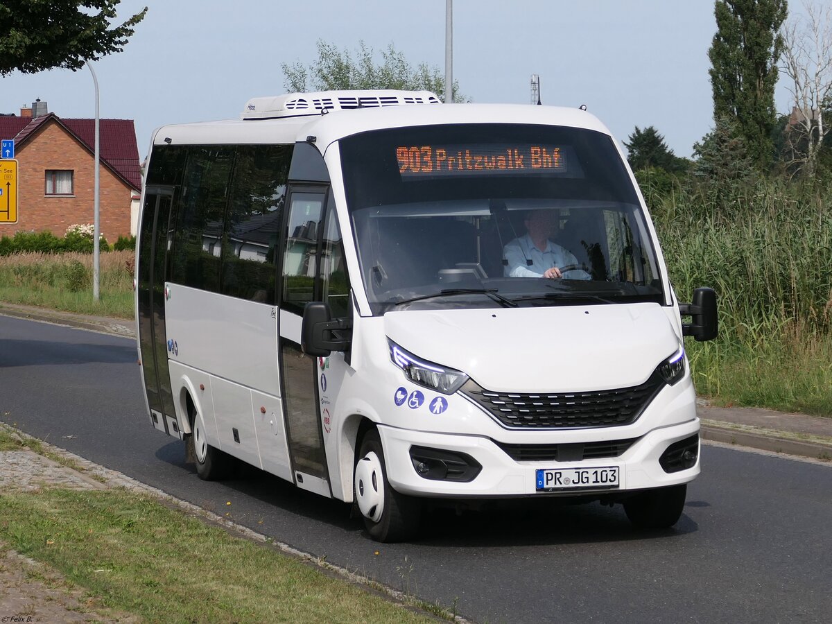 Iveco Daily Rosero von Gutzmann aus Deutschland in Meyenburg am 07.08.2024