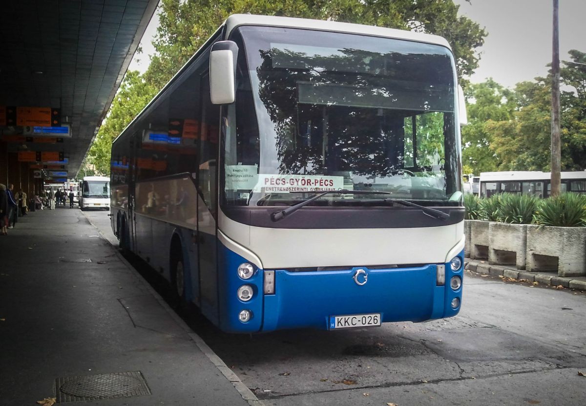 Iveco-Irisbus Ares, aufgenommen am 11.09.2013