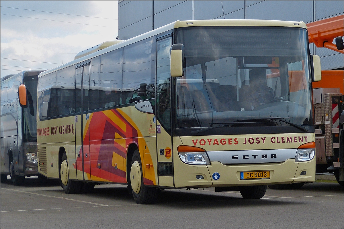 JC 6013, Setra S 415 UL von Josy Clement wurde ebenfalls auf dem Autohof in der nähe von Mersch aufgenommen. 07.03.2020  