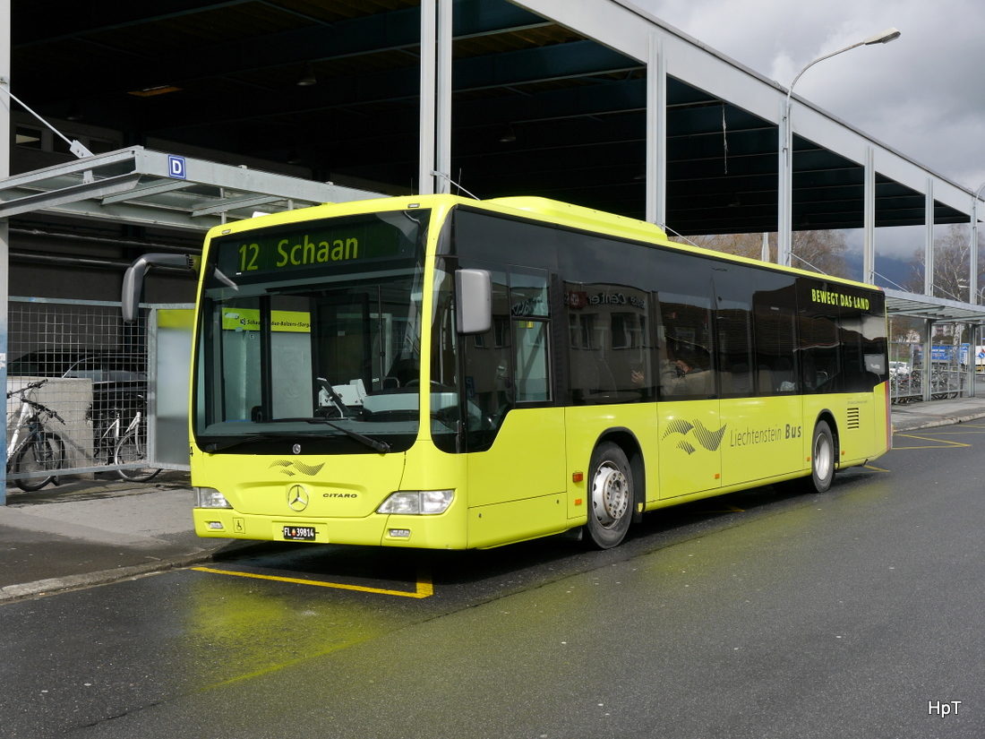 Lichtenstein Bus - Mercedes Citaro  Nr.14 FL 39814 bei den Bushaltestellen in Buchs/SG am 27.03.2015