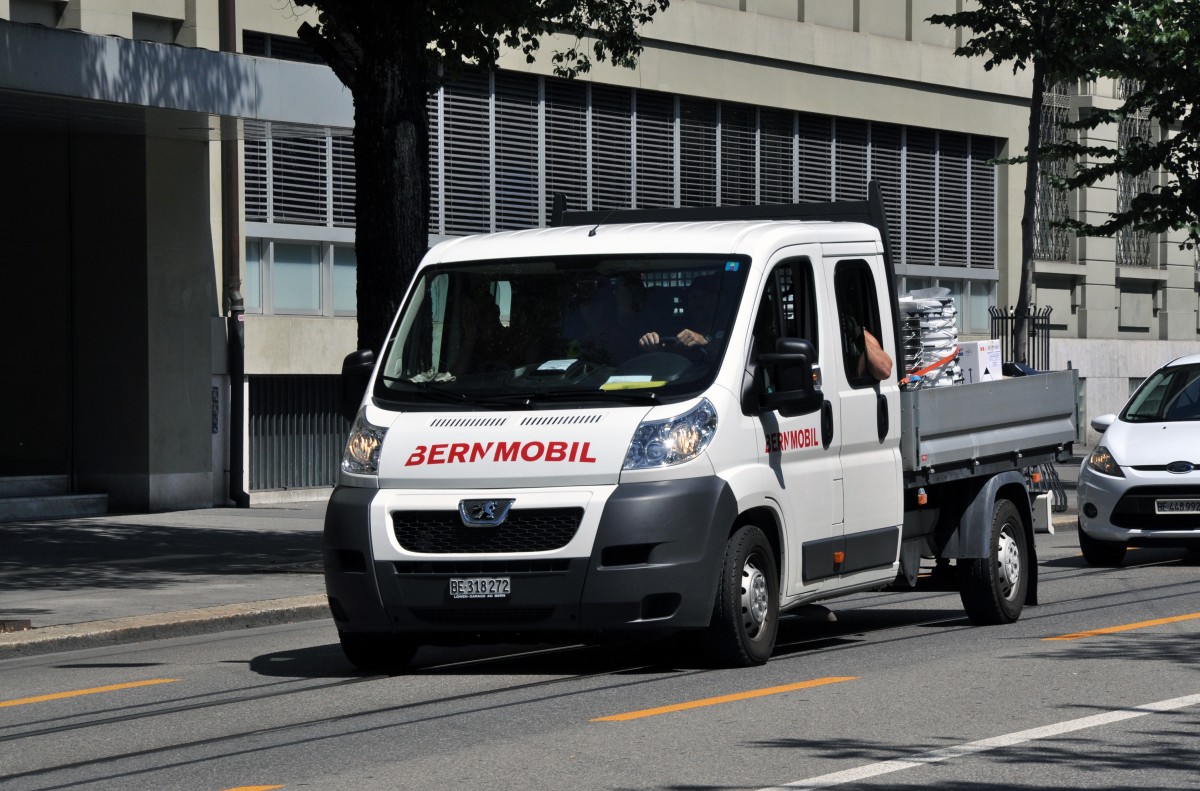 Lieferwagen von Bernmobil in der Bundesgasse in Bern. Die Aufnahme stammt vom 05.08.2013.
