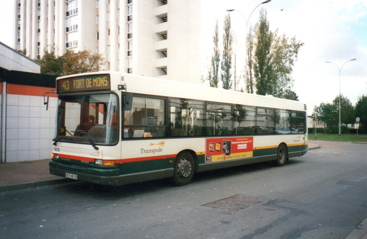 Lille : Heuliez GX 317 Nr 9310 am 26/10/2000.
