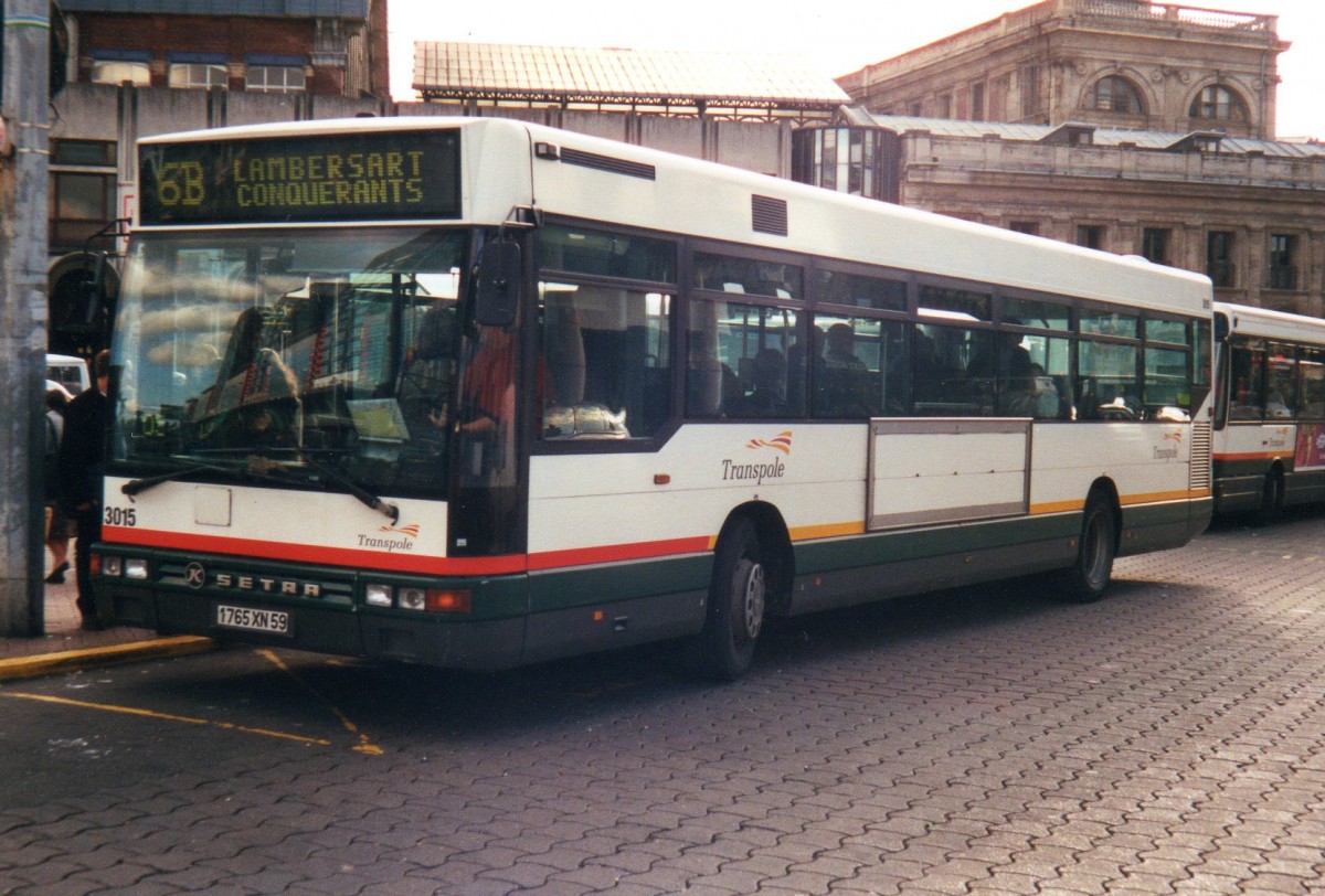 Lille : Setra S 300 NC Nr 3015 am 26/10/2000.