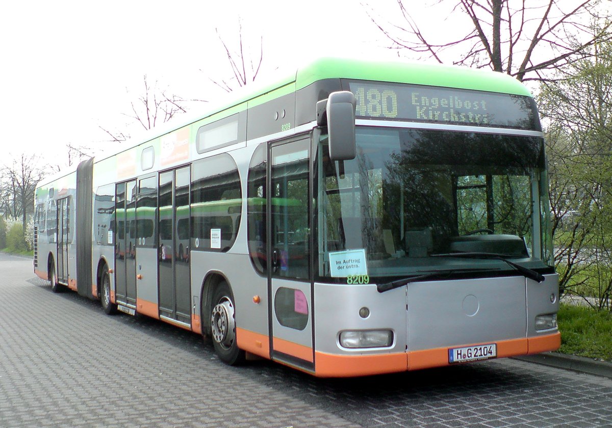 Linie 480 von Hartmann in Langenhagen am 31.03.2014