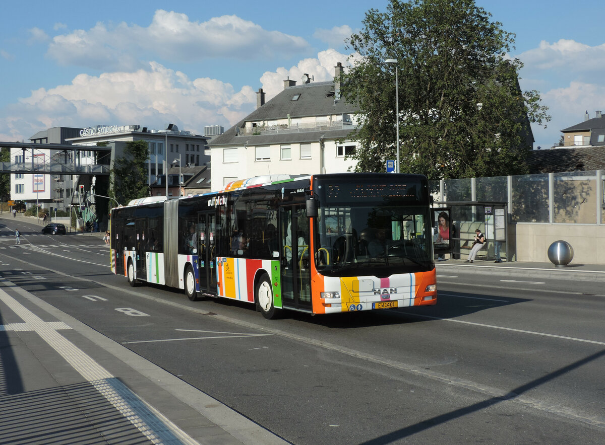 Luxemburg - 29. Juli 2022 : Lion's City G Nr 795 des Unternehmen Emile Weber auf der Linie 22 im Einsatz.