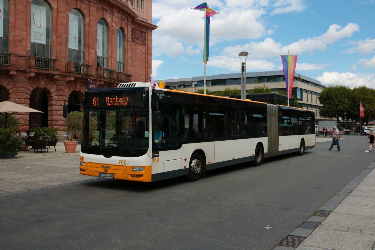 Mainzer Mobilität MAN Lions City G Wagen 760 am 10.08.21 am Höfchen