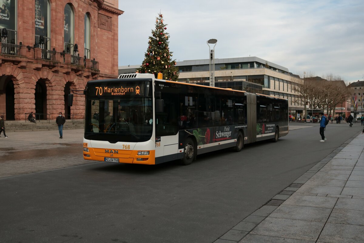 Mainzer Mobilität MAN Lions City Wagen 768 am 31.12.21 in Mainz Innenstadt