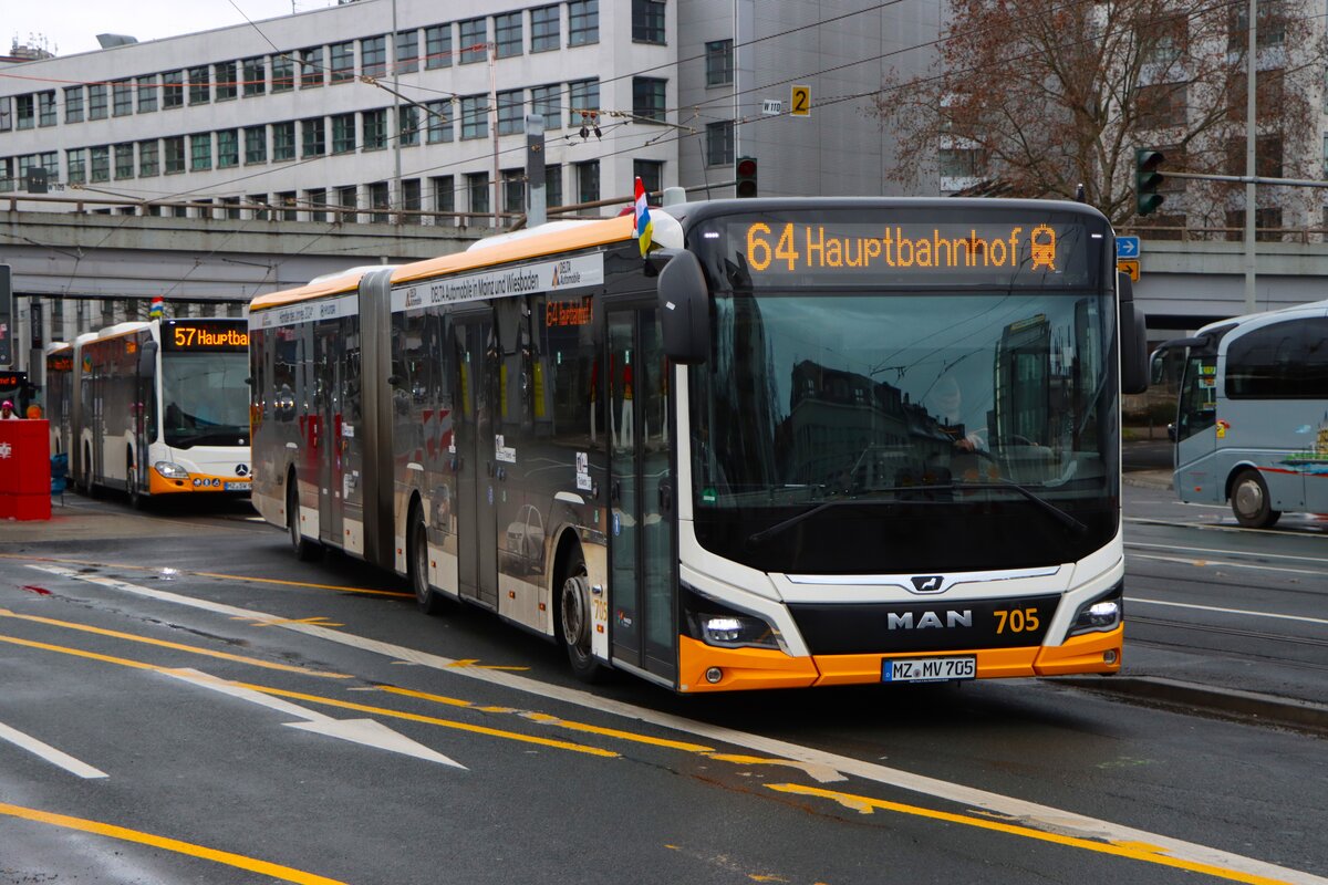 Mainzer Mobilität MAN Lions City Wagen 705 am 16.02.26 in Mainz Hauptbahnhof