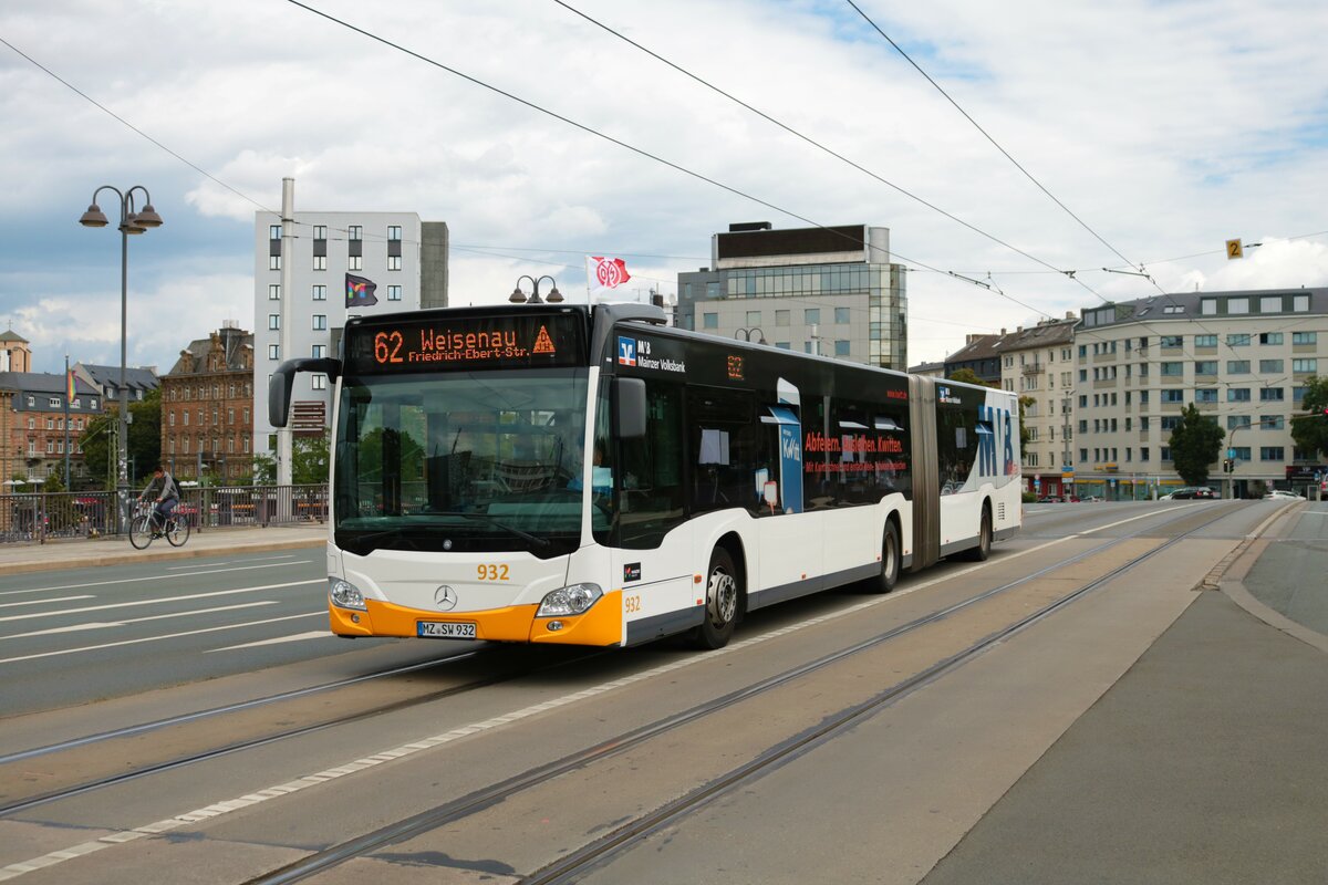 Mainzer Mobilität Mercedes Benz Citaro 2 G Wagen 932 am 10.08.21 am Hauptbahnhof