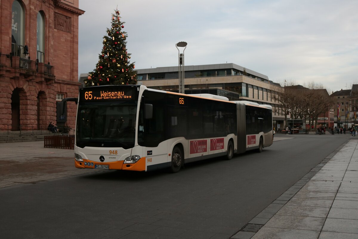 Mainzer Mobilität Mercedes Benz Citaro 2 G Wagen 948 am 31.12.21 in Mainz Innenstadt