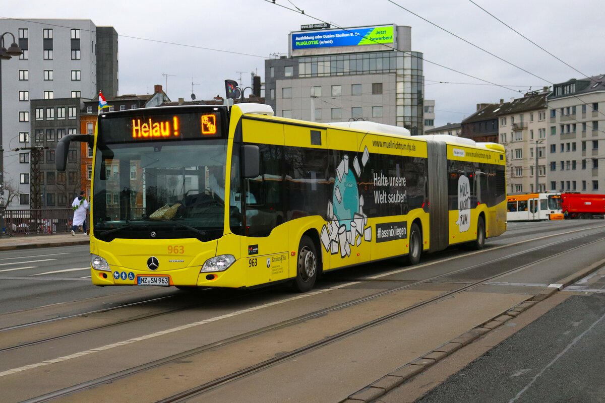 Mainzer Mobilität Mercedes Benz Citaro 2 G Wagen 963 am 12.02.24 in Mainz Hauptbahnhof