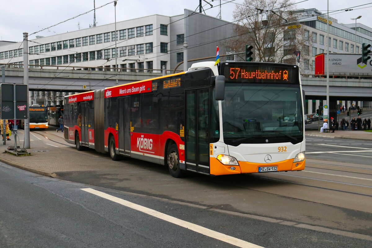 Mainzer Mobilität Mercedes Benz Citaro 2 G Wagen 923 am 12.02.24 in Mainz Hauptbahnhof