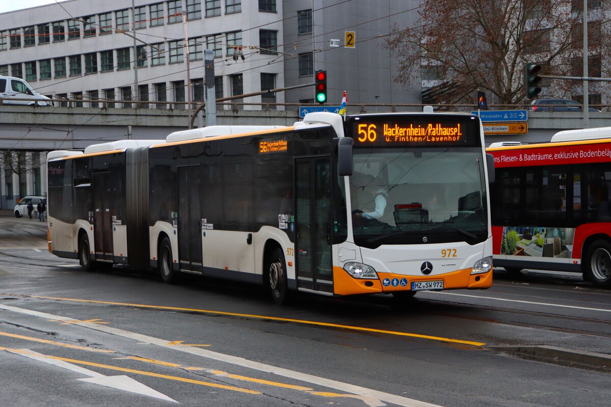 Mainzer Mobilität Mercedes Benz Citaro 2 G Wagen 972 am 16.02.26 in Mainz Hauptbahnhof