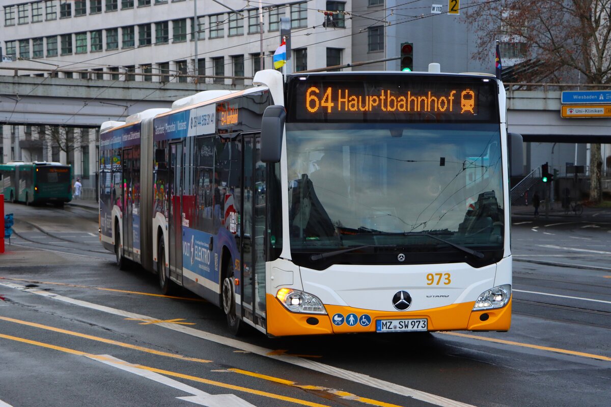 Mainzer Mobilität Mercedes Benz Citaro 2 G Wagen 973 am 16.02.26 in Mainz Hauptbahnhof