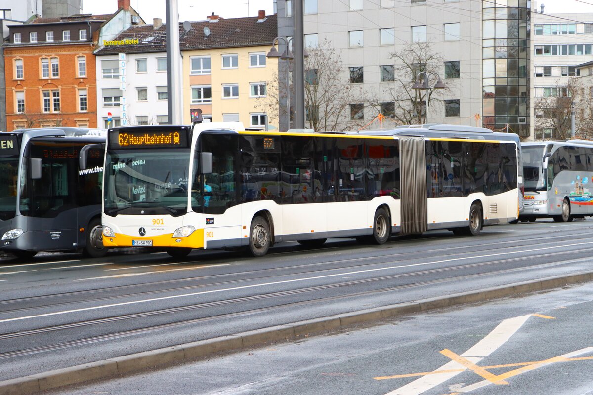 Mainzer Mobilität Mercedes Benz Citaro 2 G Wagen 901 am 16.02.26 in Mainz Hauptbahnhof