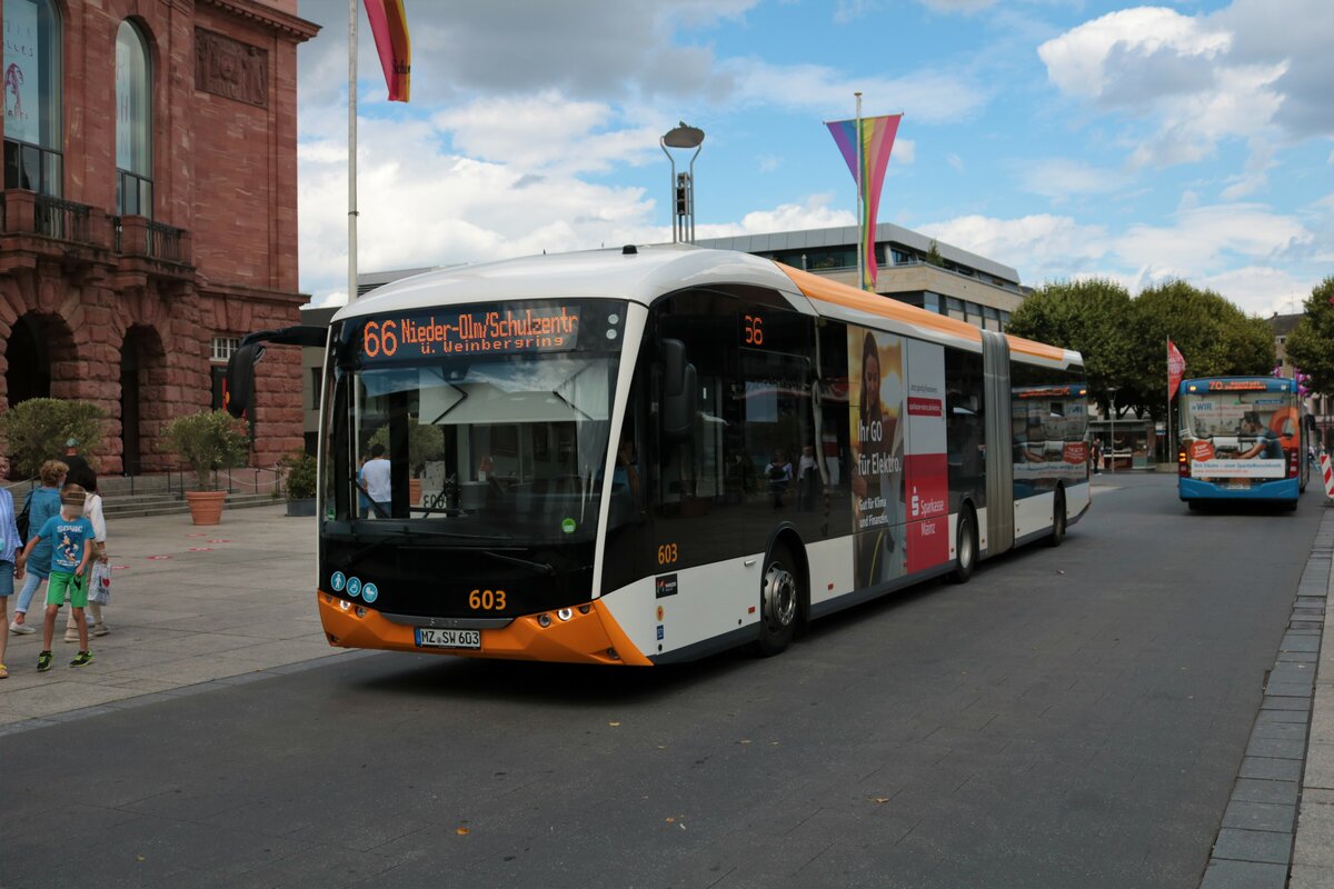 Mainzer Mobilität Sileo Elektrobus Wagen 603 am 10.08.21 am Höfchen
