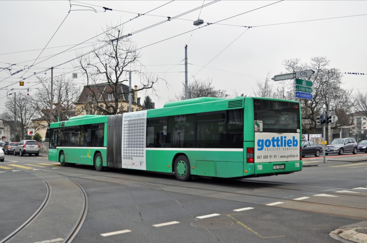 MAN Bus 755 beim Tramersatz für die Linie 6, die wegen der Fasnacht in Allschwil beim Depot Morgartenring wenden musste. Die Aufnahme stammt vom 15.02.2015.