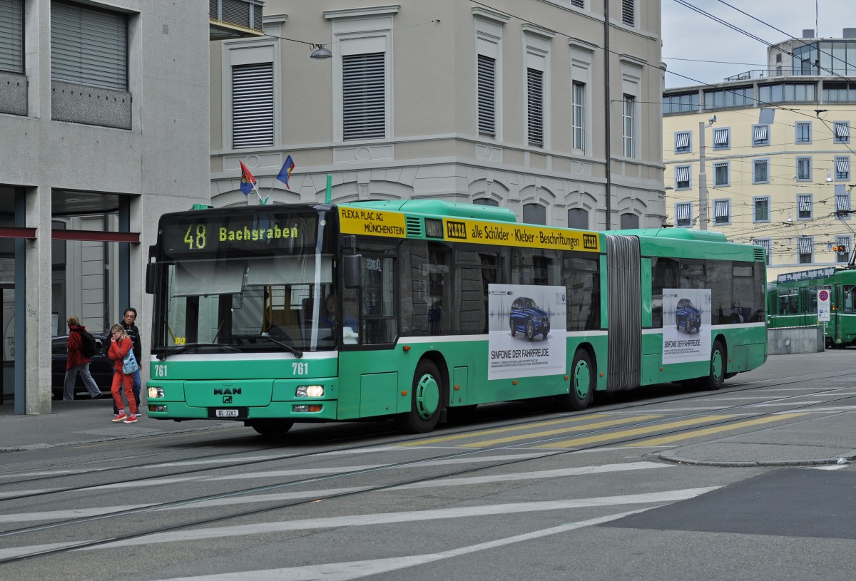 MAN Bus 761 auf der Linie 48 fährt zur Haltestelle Schützenhaus. Die Aufnahme stammt vom 22.05.2015.