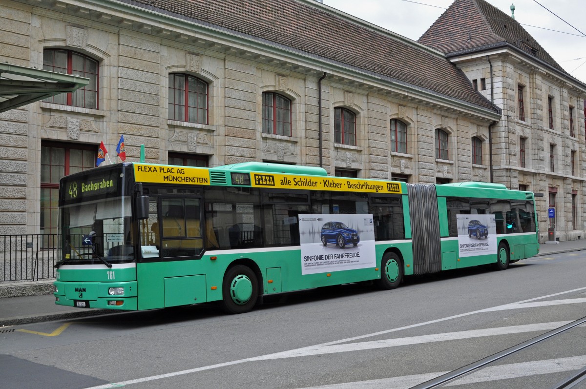 MAN Bus 761 auf der Linie 48 wartet an der Endstation auf die nächste Abfahrtszeit. Die Aufnahme stammt vom 22.05.2015.