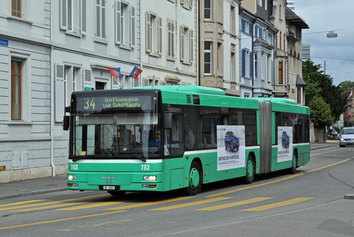 MAN Bus 763 auf der Linie 34 fährt zur Haltestelle am Wettsteinplatz. Die Aufnahme stammt vom 19.05.2015.