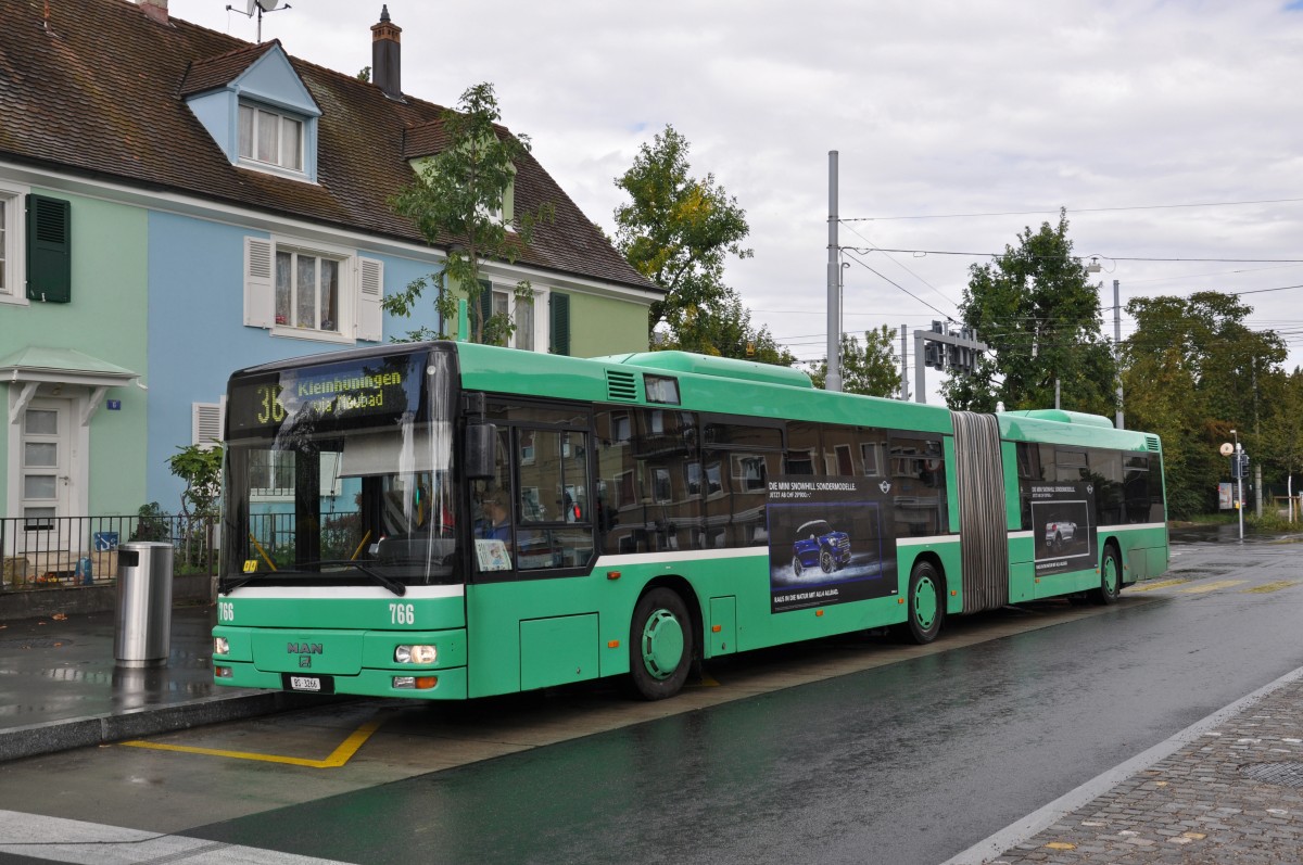 MAN Bus 766 auf der Linie 36 bedient die Haltestelle Morgartenring. Die Aufnahme stammt vom 27.08.2014.