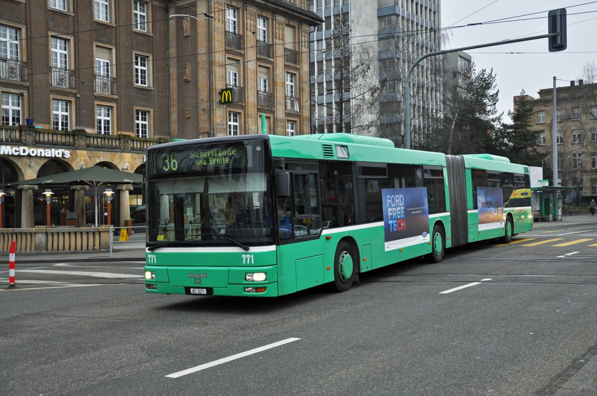 MAN Bus 771 auf der Linie 36 am Badischen Bahnhof. Die Aufnahme stammt vom 19.01.2015.