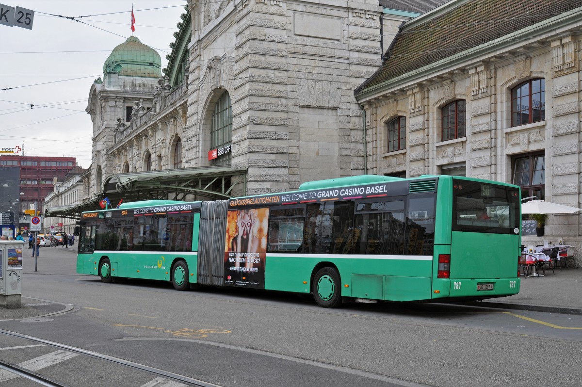 MAN Bus 787 auf der Linie 50 an der Endstation beim Bahnhof SBB. Die Aufnahme stammt vom 26.05.2015.