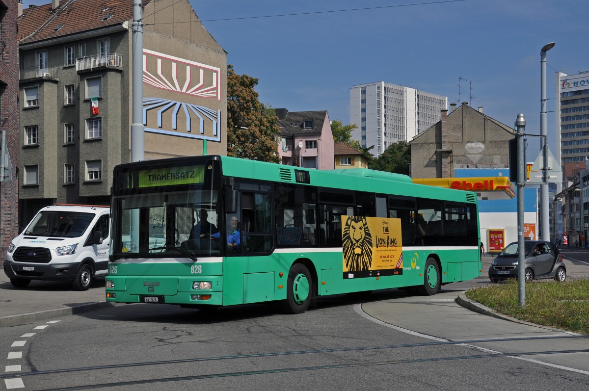 MAN Bus 826 auf der Tramersatzlinie 11 fährt vom Lothringerplatz zur Endstation beim Bahnhof St. Johann. Die Aufnahme stammt vom 14.09.2014.