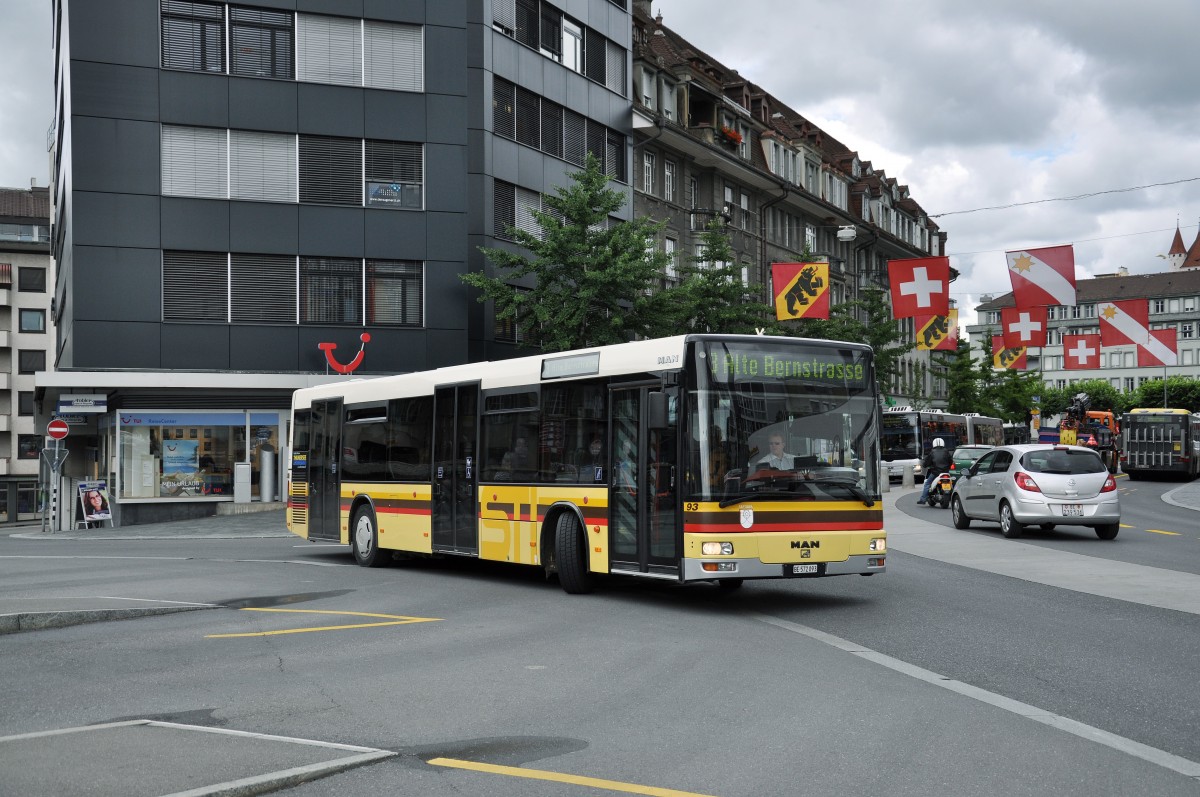MAN Bus 93 auf der Linie 3 am Bahnhof Thun. Die Aufnahme stammt vom 29.07.2014.
