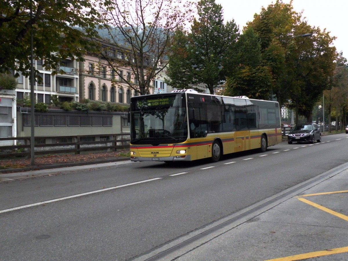 MAN Bus mit der Betriebsnummer 115 auf der Linie 32 kurz vor der Haltestelle Postbrcke. Die Aufnahme stammt vom 09.10.2013.