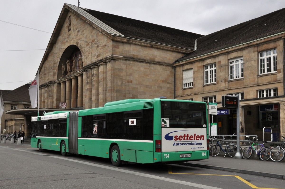 MAN Bus mit der Betriebsnummer 764 auf der Linie 30 am Badischen Bahnhof in Basel. Die Aufnahme stammt vom 22.02.2014.