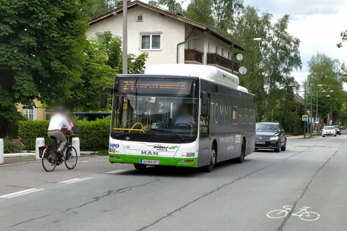 MAN Lion's City CNG von Albus Salzburg (Bus L1576, S-464SP) als Linie 21 bei der Haltestelle Salzburg Marienbad. Aufgenommen 1.6.2022.