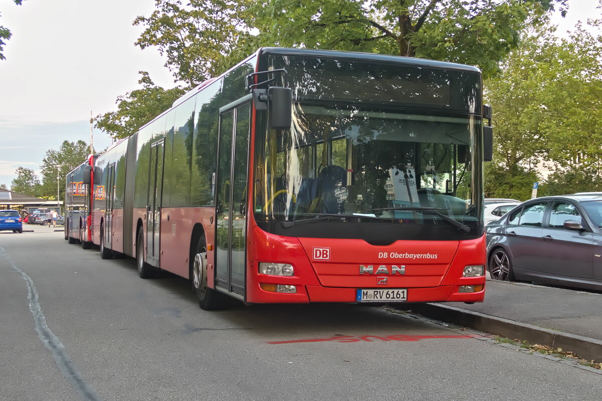 MAN Lion's City von DB Oberbayernbus (M-RV 6161), abgestellt am Hbf. Bad Reichenhall. Aufgenommen 17.8.2023.