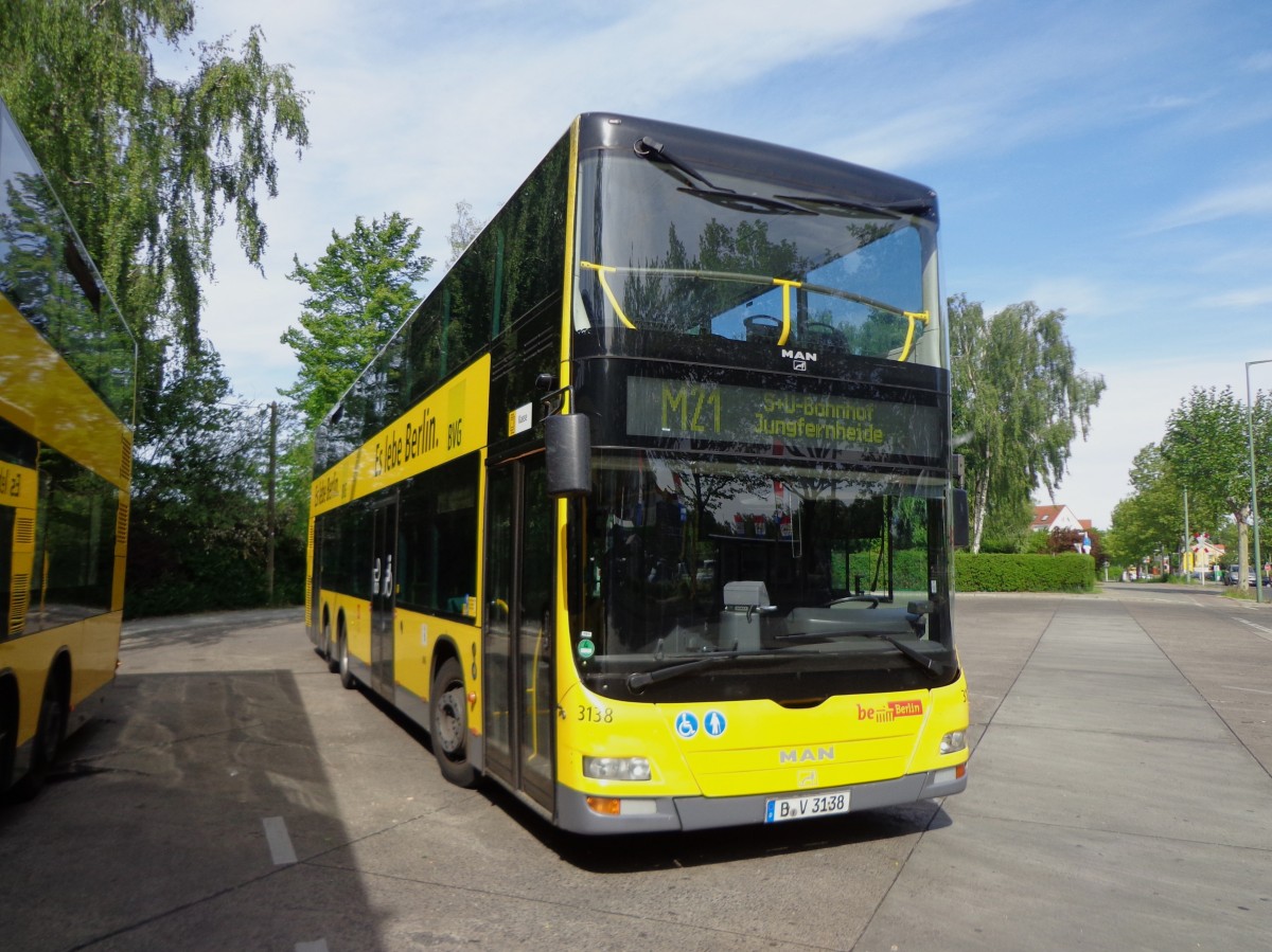 MAN Lions City DD BVG Wagen 3138 auf Linie M21 an der Endhaltestelle Rosenthal, Uhlandstr./Wilhelmsruher Damm