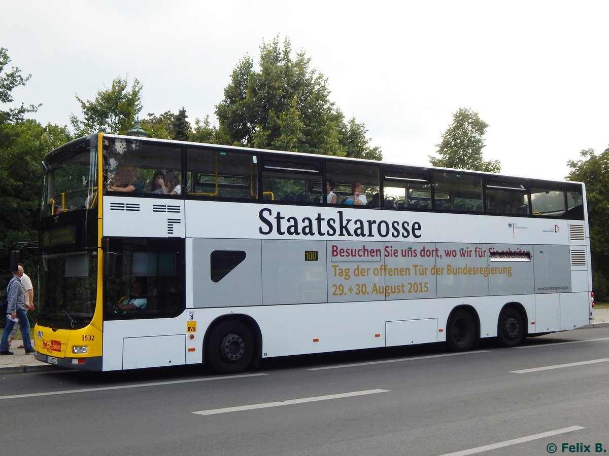 MAN Lion's City DD der BVG in Berlin am 23.08.2015