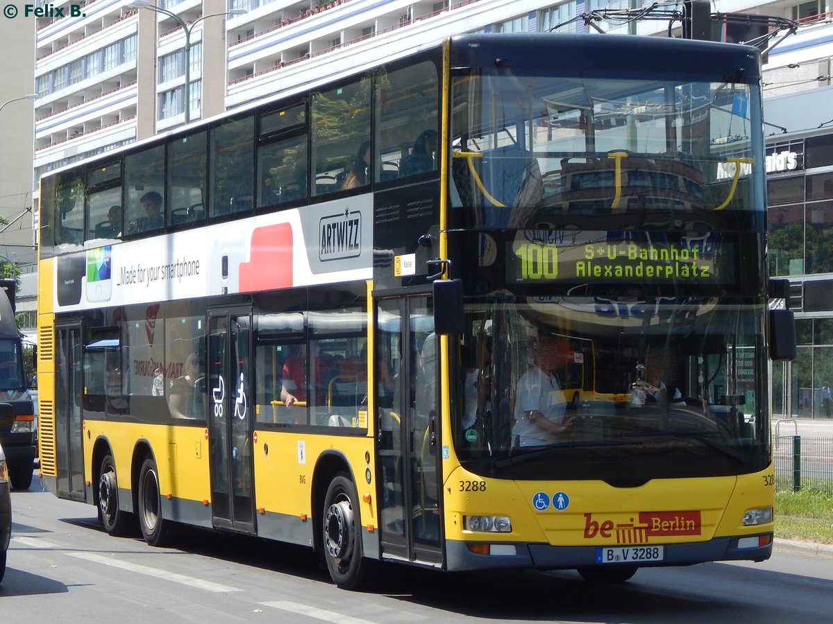 MAN Lion's City DD der BVG in Berlin am 08.06.2016