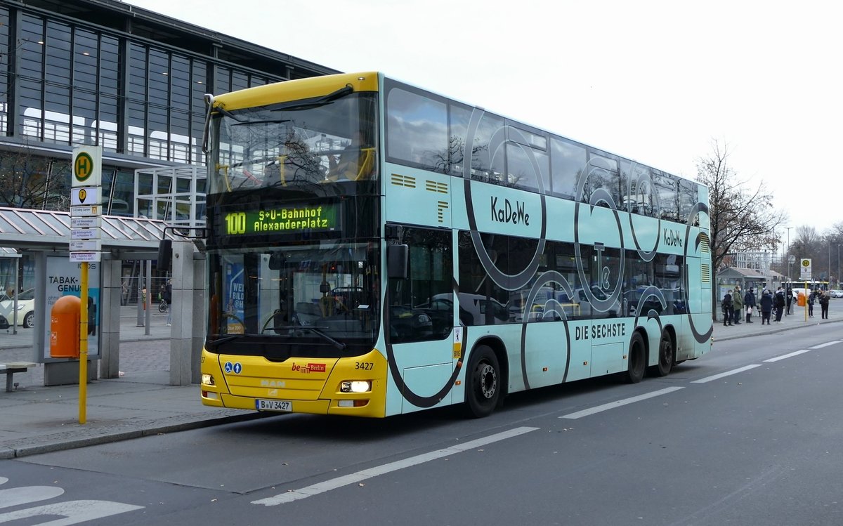 MAN Lion's City DD der BVG, Wagen '3427' (DL08), hier auf der Linie 100, Berlin /Hardenbergplatz im Dezember 2020.