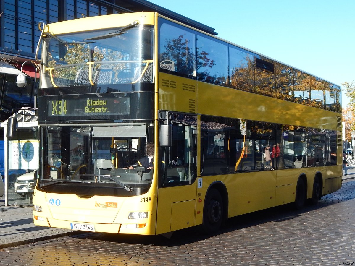 MAN Lion's City DD der BVG in Berlin am 31.10.2018
