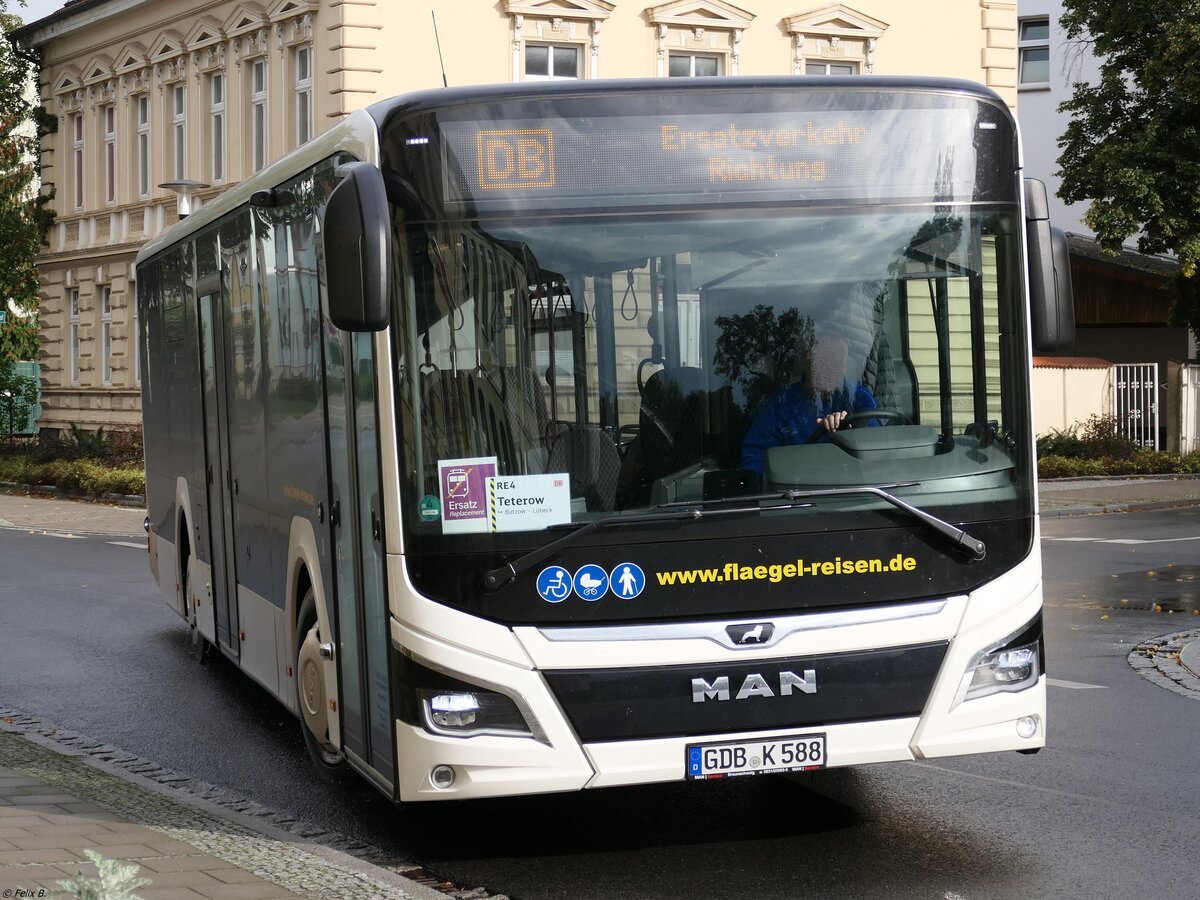 MAN Lion's City EfficientHybrid von Flaegel Reisen aus Deutschland in Neubrandenburg am 10.10.2020