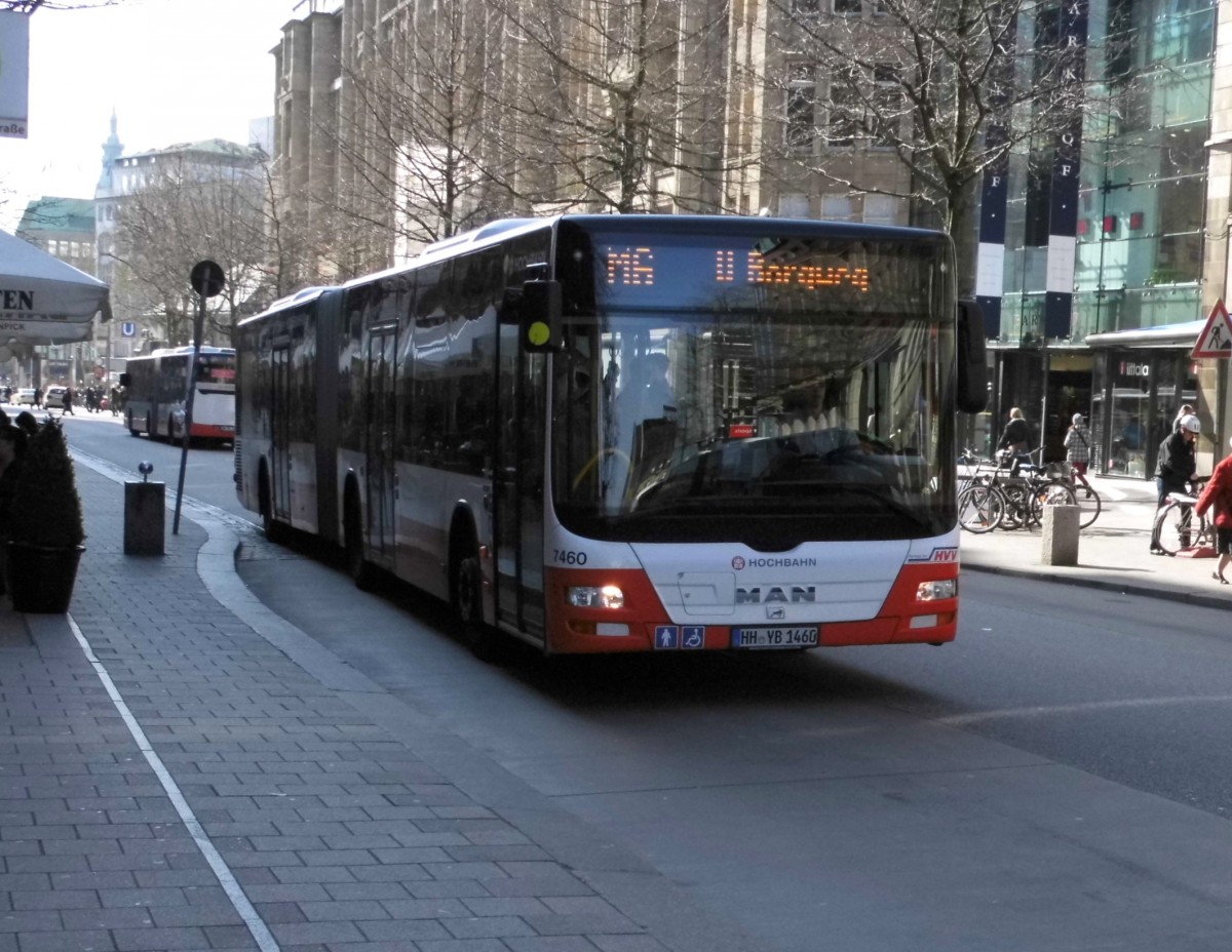 MAN Lions City G HHA 7460 auf Linie M6 am HBF/Mönckebergstr., 9.4.15