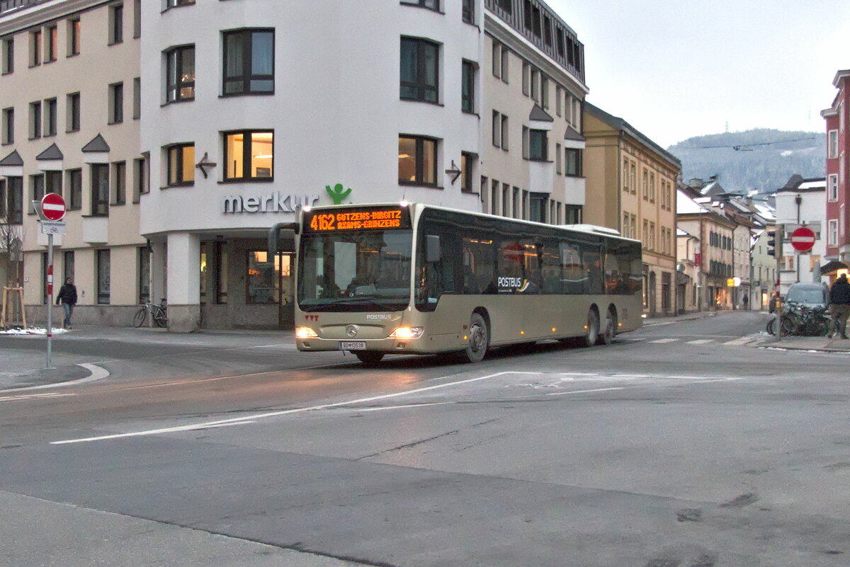 MAN Lion's City von Postbus (BD-13538) als Linie 4162 in Innsbruck, Leopoldstraße. Aufgenommen 26.1.2023.