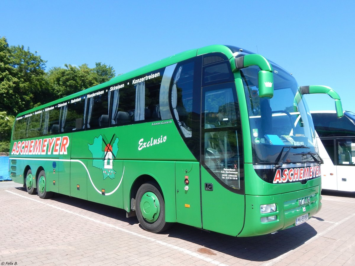 MAN Lion's Coach von Aschemeyer aus Deutschland im Stadthafen Sassnitz am 14.06.2015