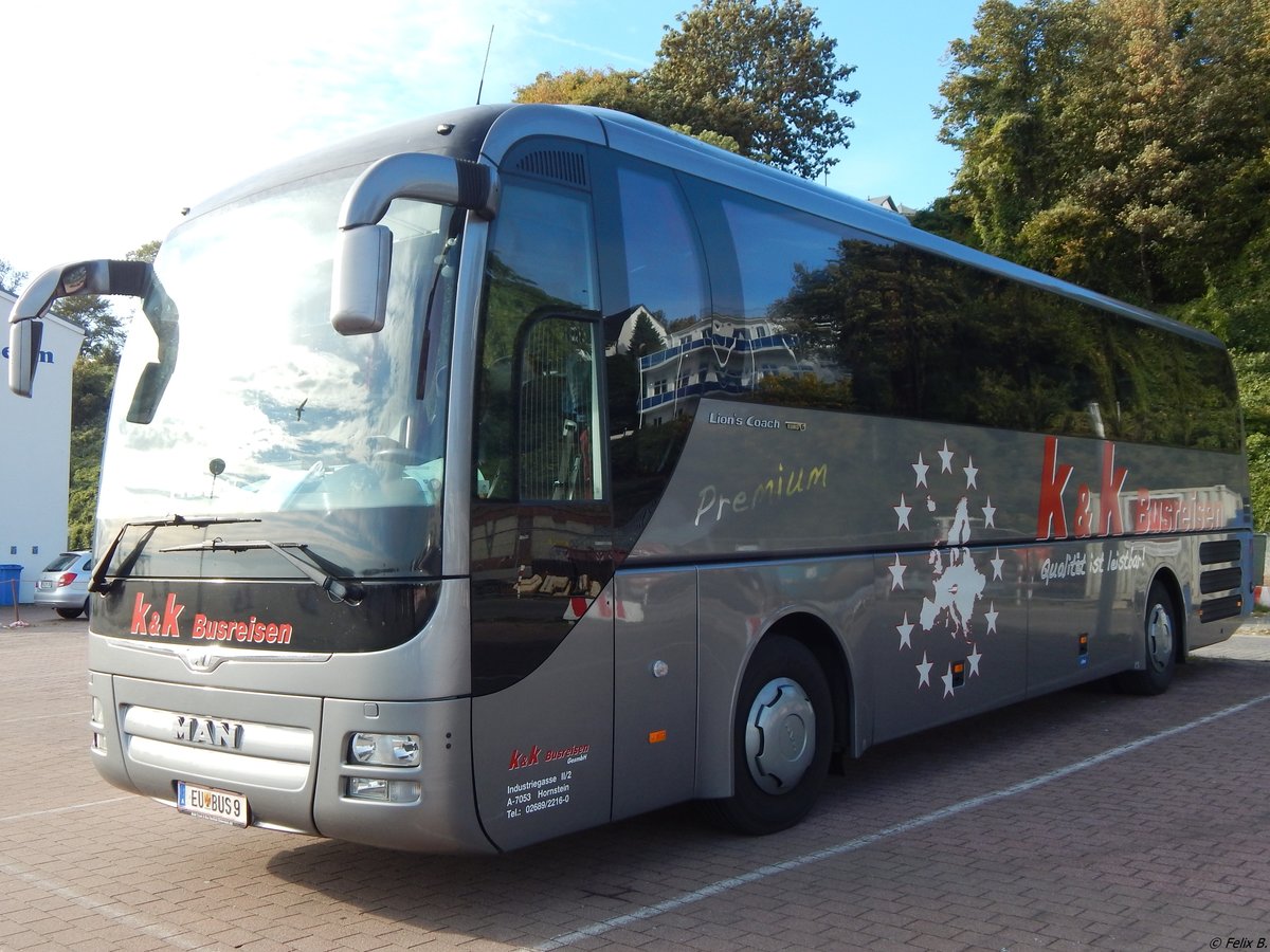 MAN Lion's Coach von K&K Busreisen aus Österreich im Stadthafen Sassnitz am 09.10.2015