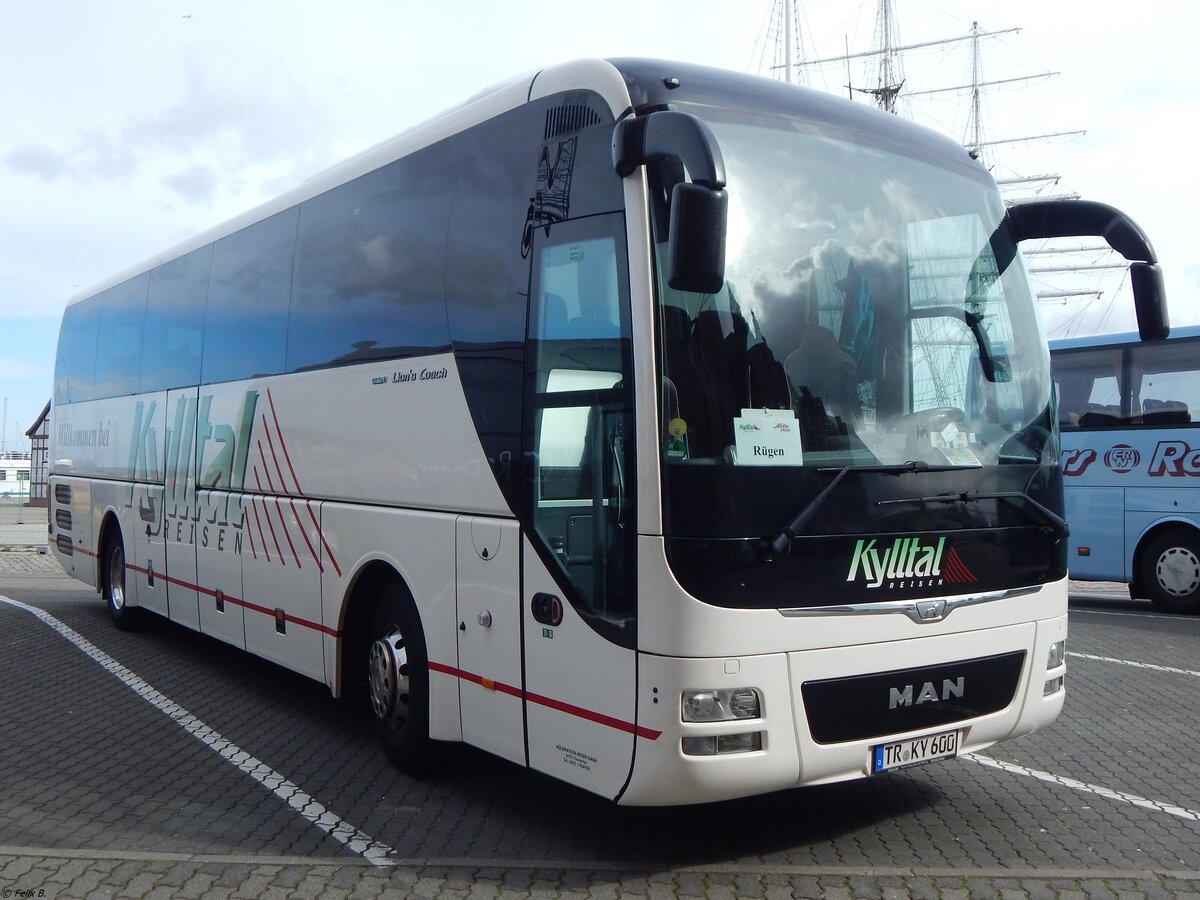 MAN Lion's Coach von Kylltal Reisen aus Deutschland in Stralsund am 14.09.2019