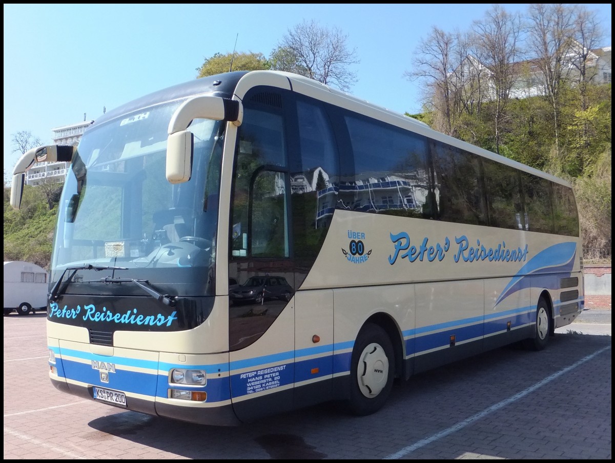 MAN Lion's Coach von Peter's Reisedienst aus Deutschland im Stadthafen Sassnitz am 25.04.2014