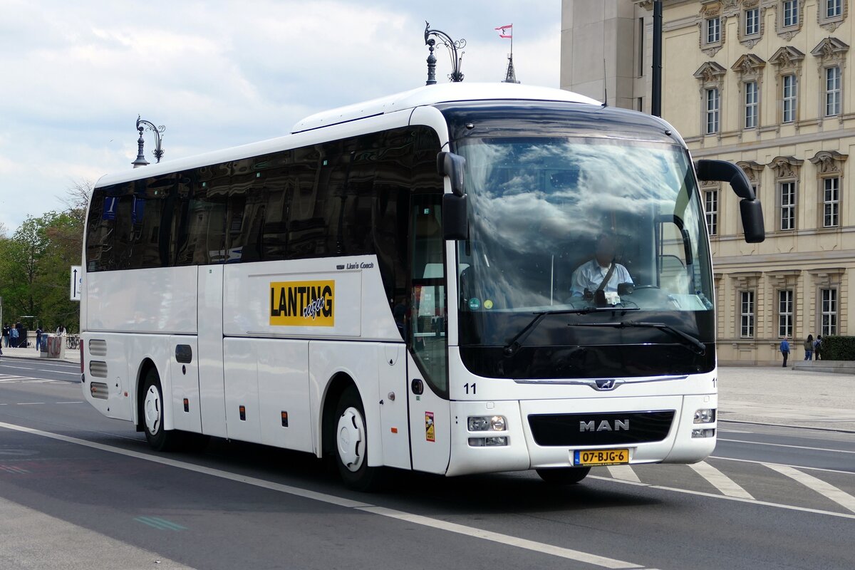 MAN Lion's Coach R07, ''Lanting Reizen B.V. Berlin im April 2025.