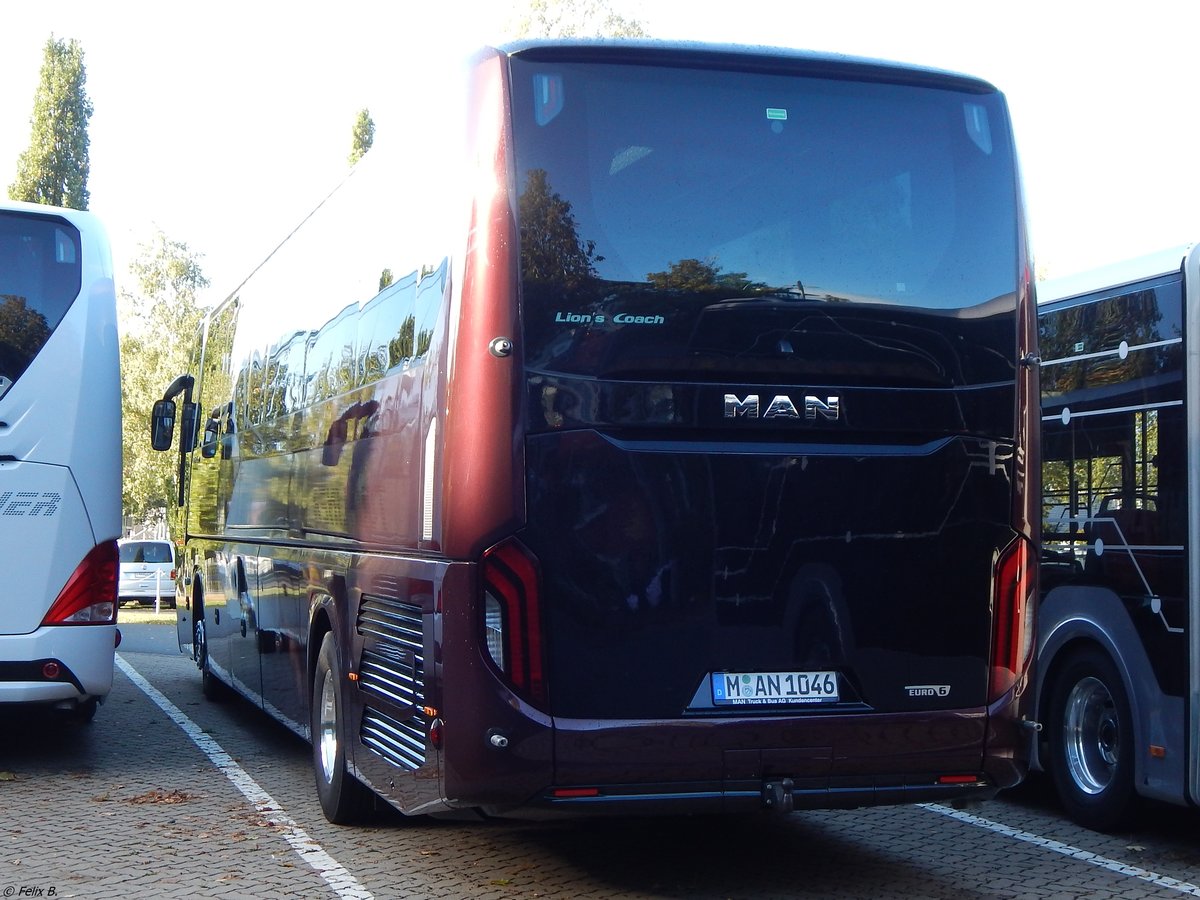 MAN Lion's Coach Vorführwagen in Hannover auf der IAA am 24.09.2018