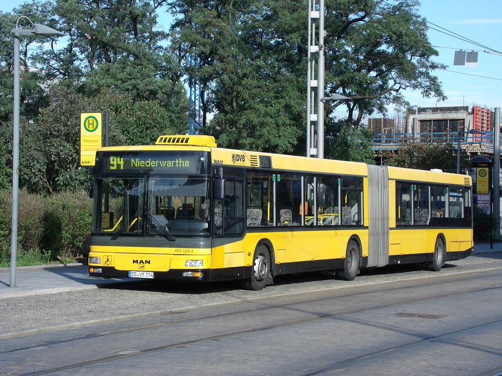 MAN NG 313 - DD VB 224 - Wagen 454 124 - in Dresden, Webergasse - am 22-September-2015