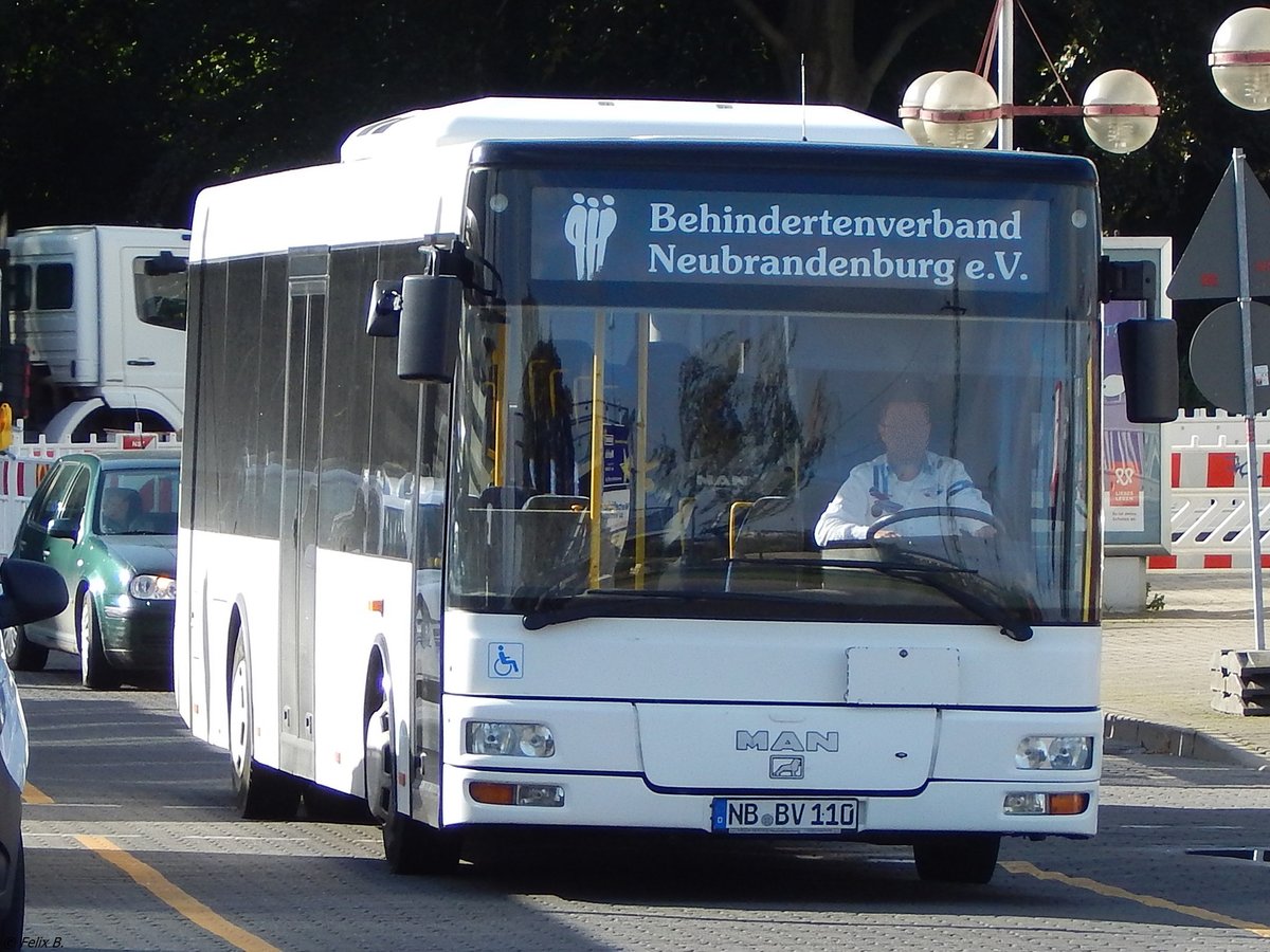 MAN Niederflurbus 2. Generation/Göppel vom Behindertenverband Neubrandenburg in Neubrandenburg am 15.09.2017