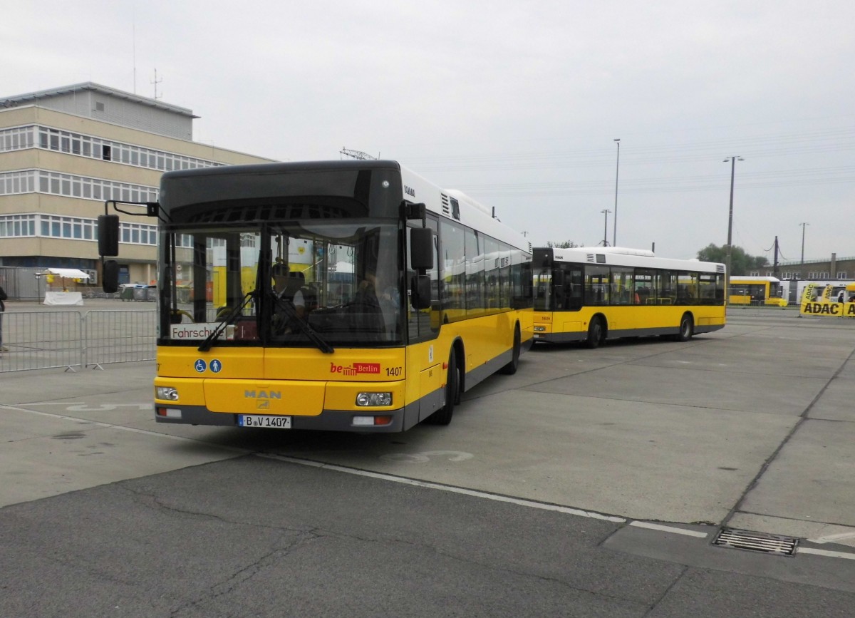 MAN NL 263 Fahrschulwagen 1407 in Lichtenberg am 27.06.15